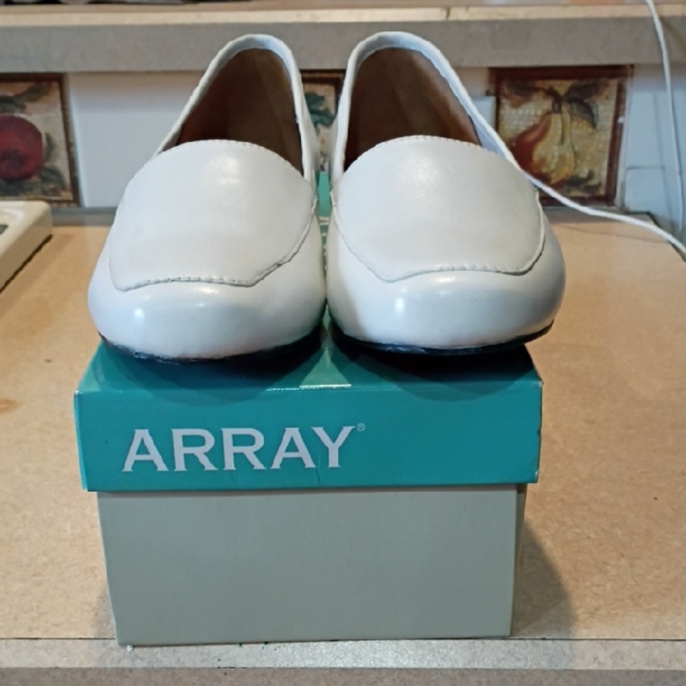 Array Women's White Loafers
